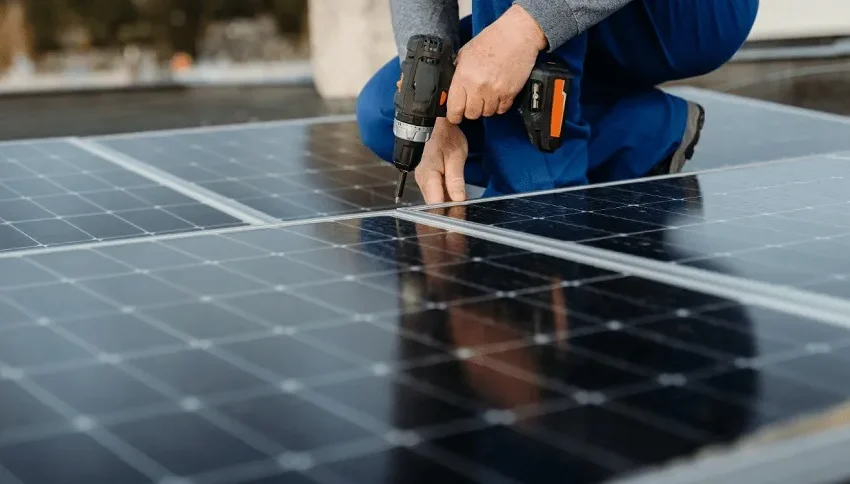  Solar Panel Installation and Home Automation: Creating a Smart Ecosystem
